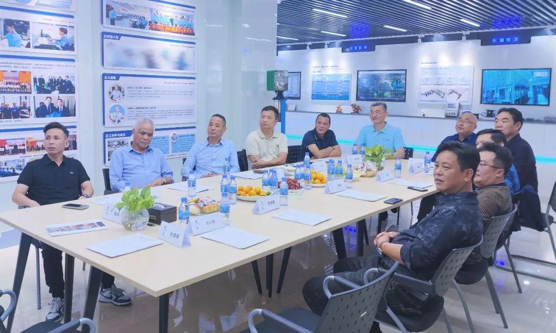 The Anhui Coatings Industry Association's Guangdong Inspection and Learning Delegation Visited Our Company for Exchange and Guidance The Anhui Coatings Industry Association's Guangdong Inspection and Learning Delegation Visited Our Company for Exchange and Guidance